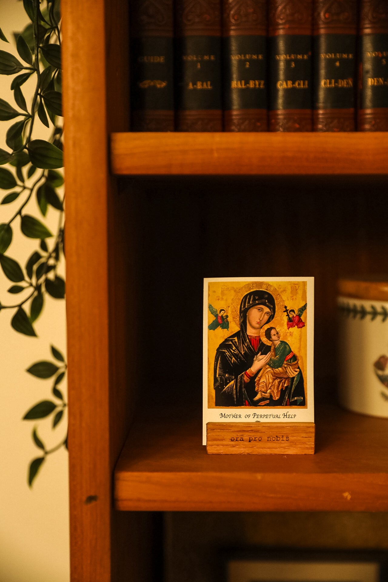 Multilingual Prayer Card Holder