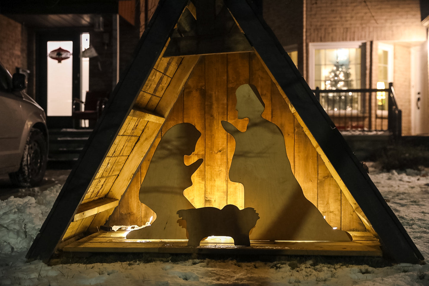 Holy Family Silhouettes - Lawn Size